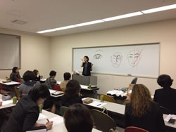 ヘアメイクの松村美香氏を講師にお迎えして。